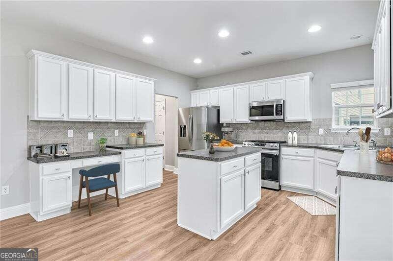513 Mountain Crossing Property Photo 11