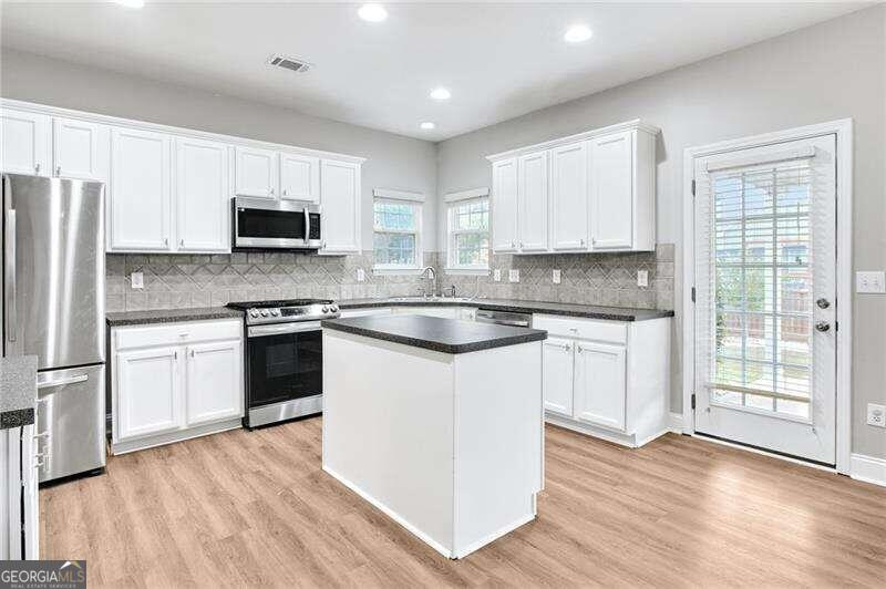 513 Mountain Crossing Property Photo 12