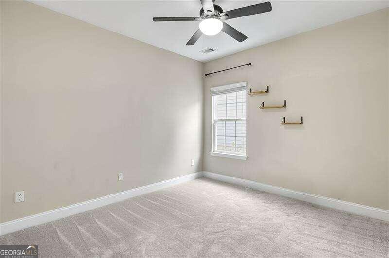 513 Mountain Crossing Property Photo 22