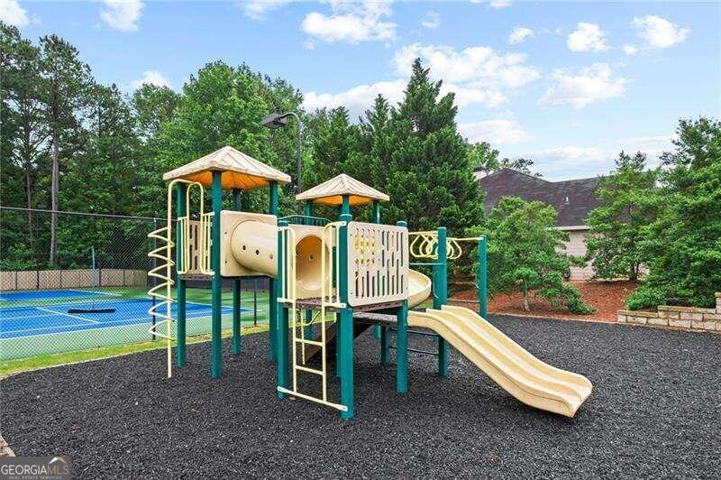 513 Mountain Crossing Property Photo 33