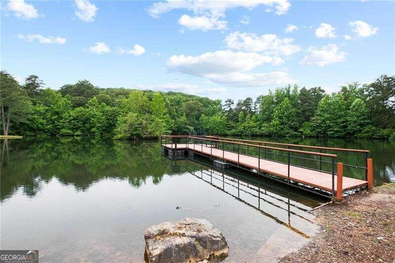 513 Mountain Crossing Property Photo 34