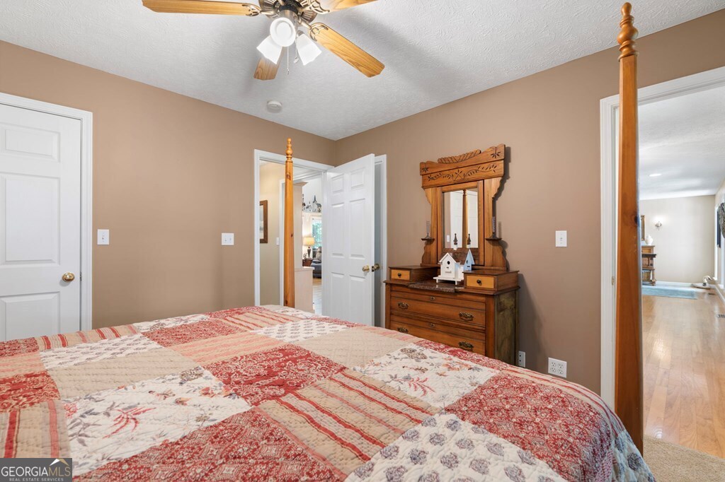 344 Cascade Lane Property Photo 27