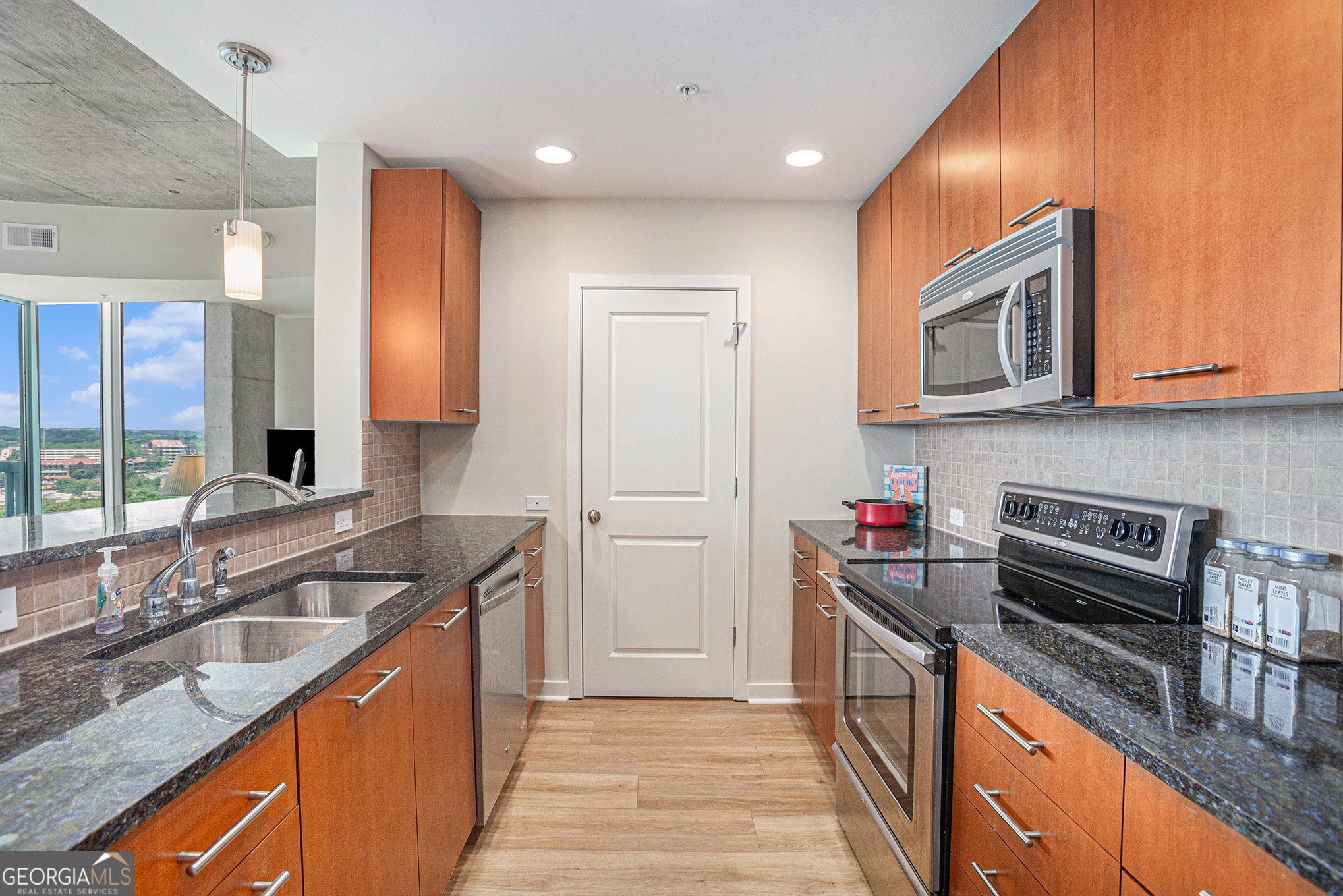 3300 Windy Ridge Parkway Se # 1121 Property Photo 5