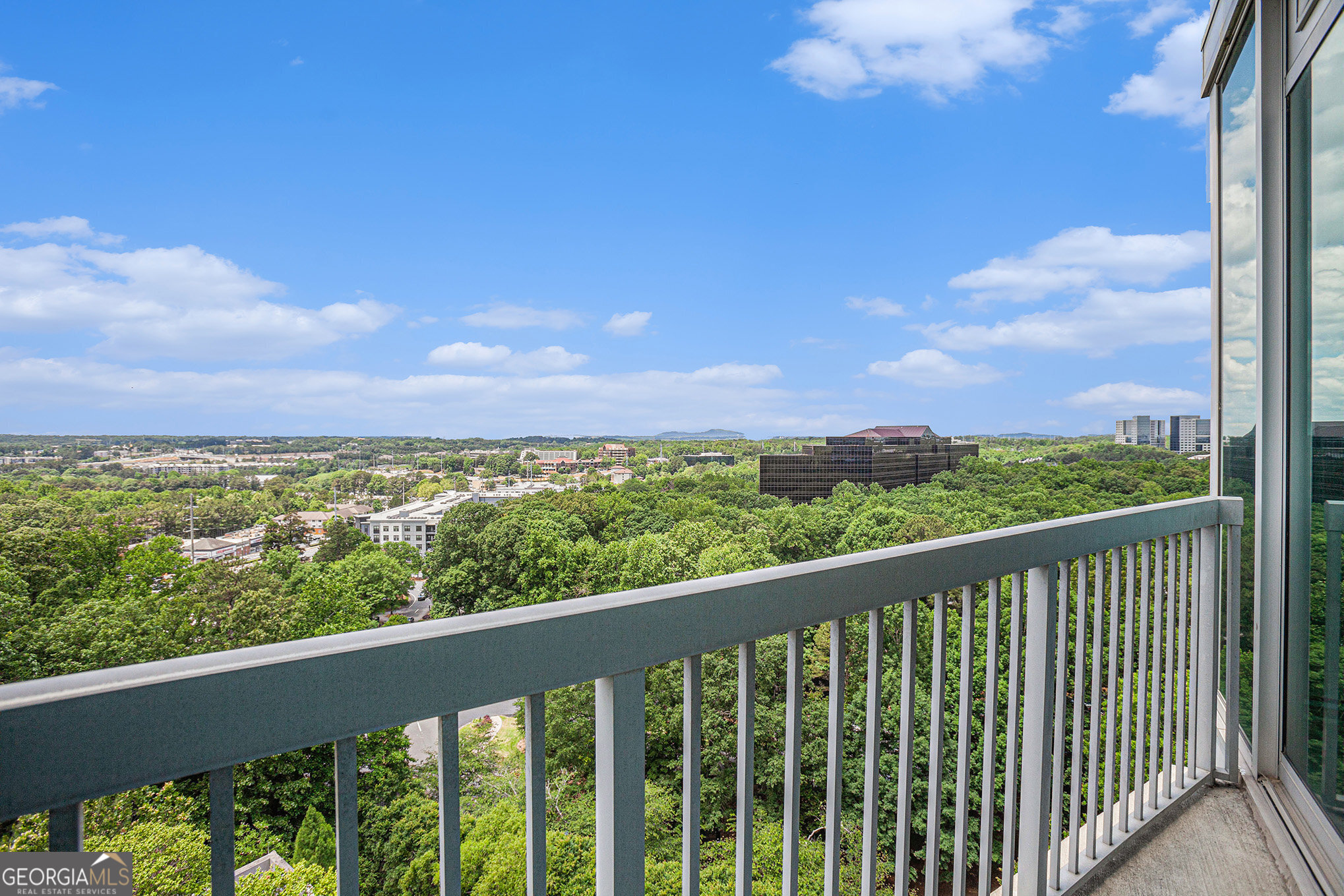 3300 Windy Ridge Parkway Se # 1121 Property Photo 7