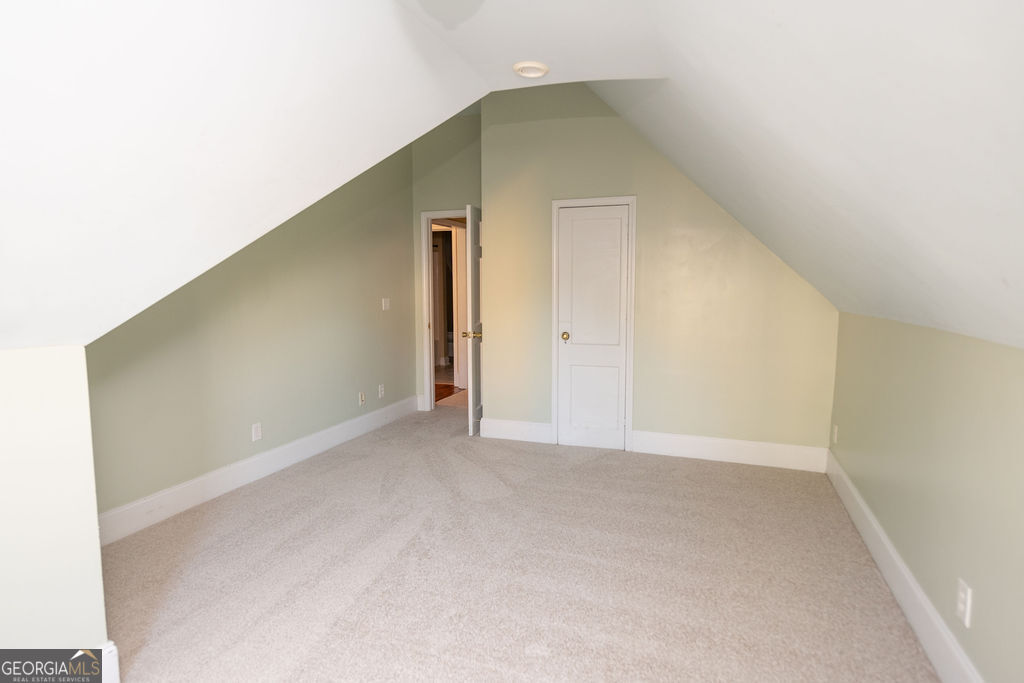 942 Highland Terrace Property Photo 35