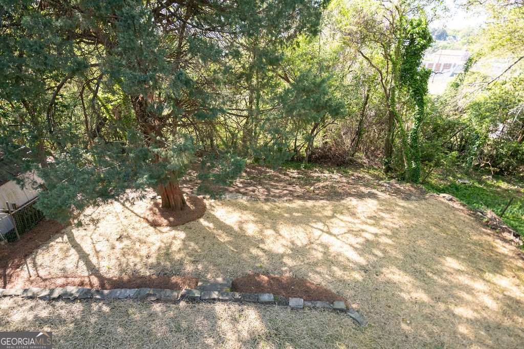 942 Highland Terrace Property Photo 45