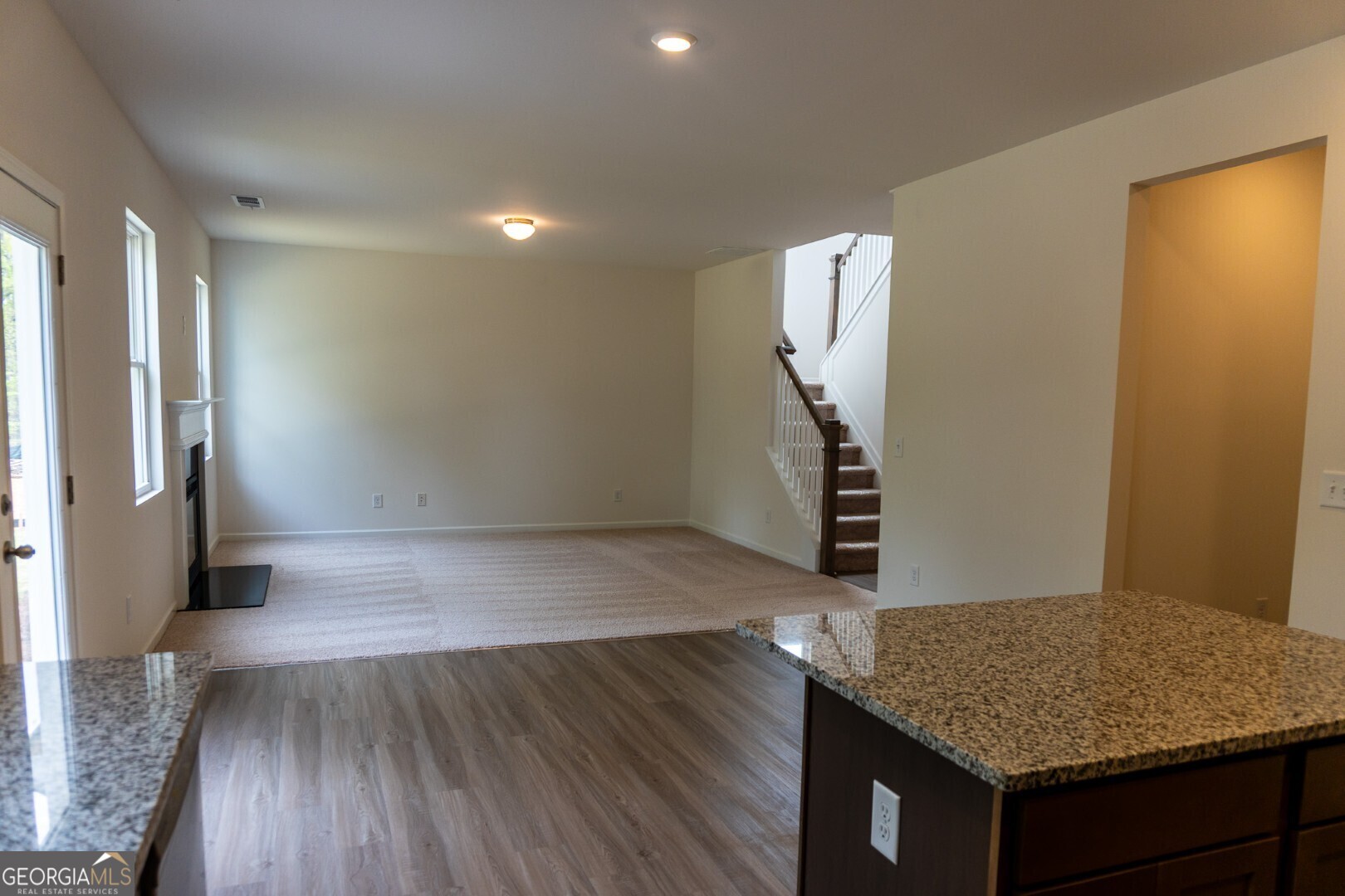 89 Hampton Ridge Way Property Photo 9