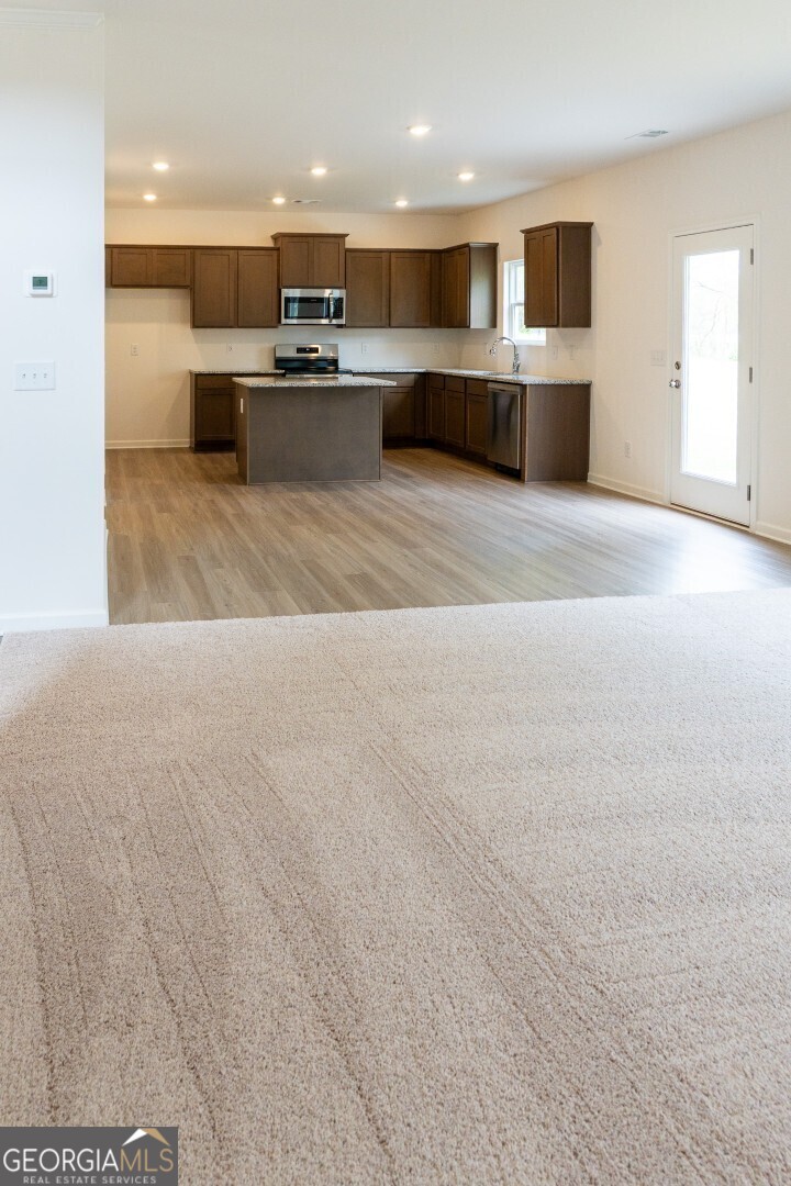 89 Hampton Ridge Way Property Photo 18