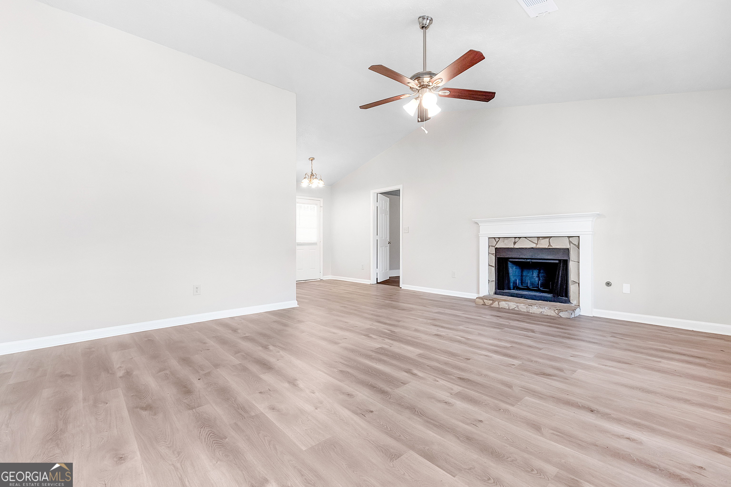 138 Michelle Drive Property Photo 3