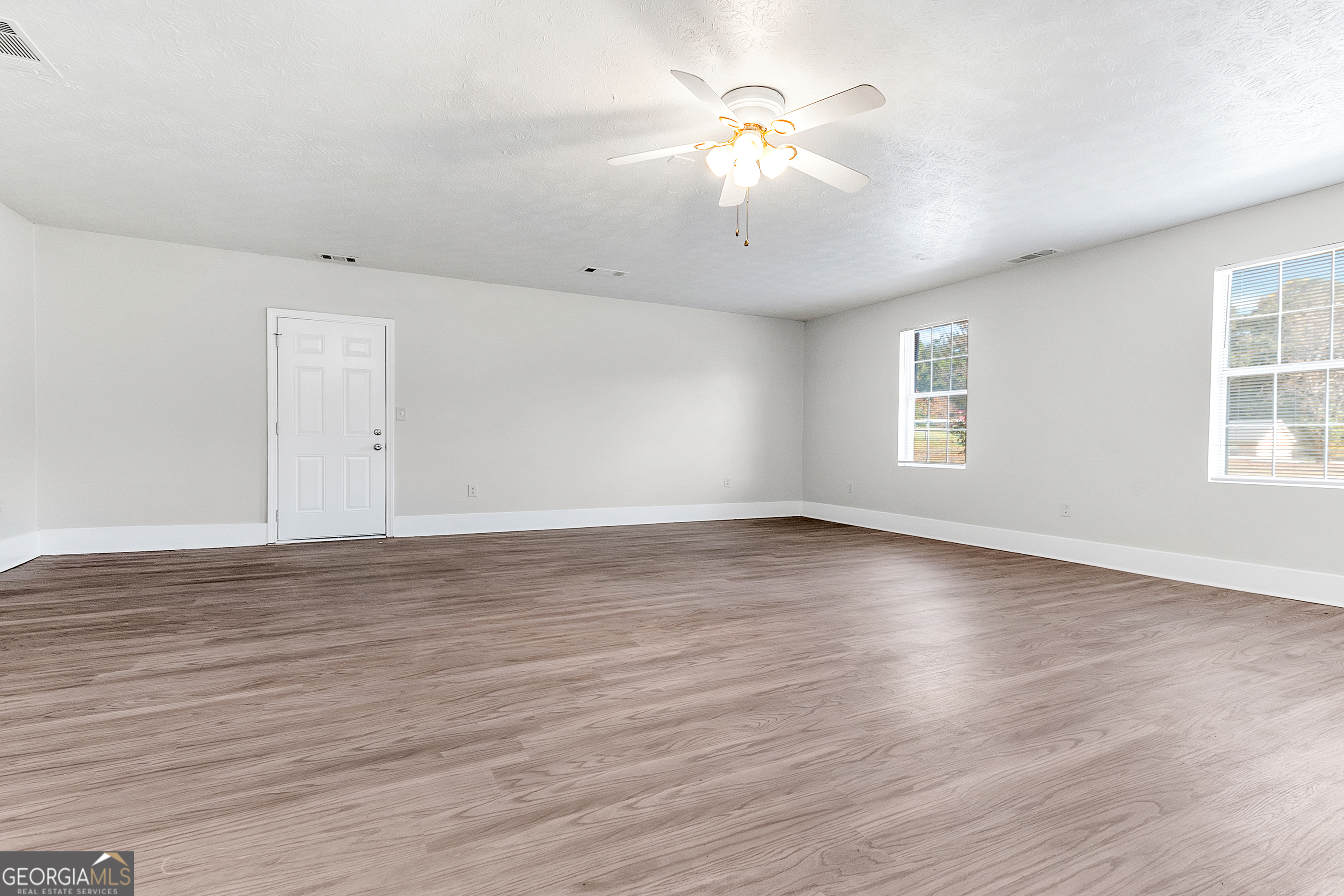 138 Michelle Drive Property Photo 6