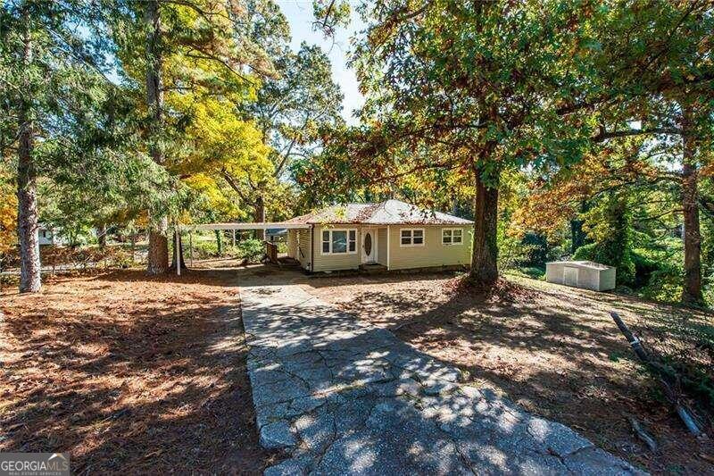 6055 Blackhawk Trail Se Property Photo 1