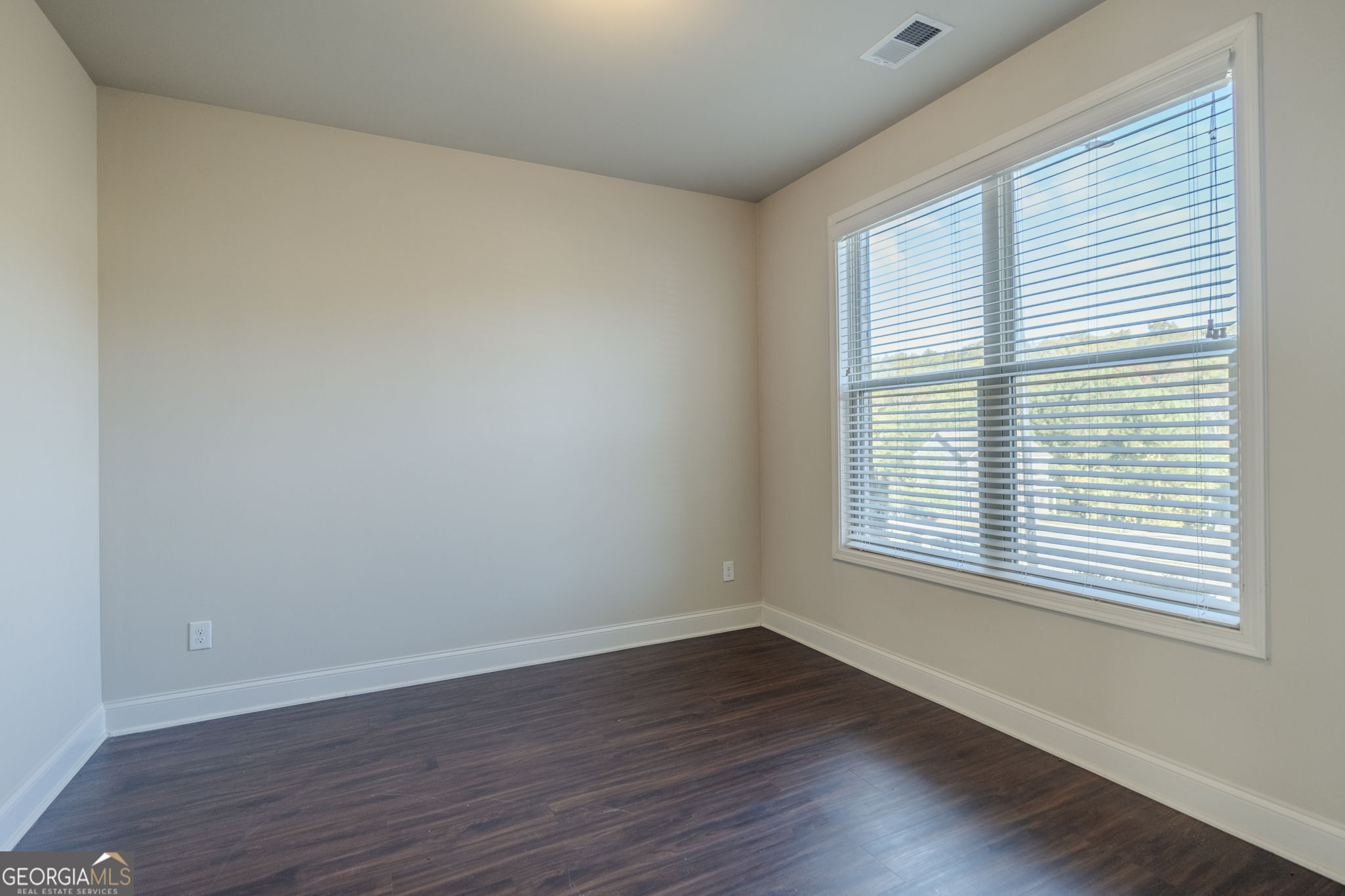 29 Donegal Court Property Photo 5