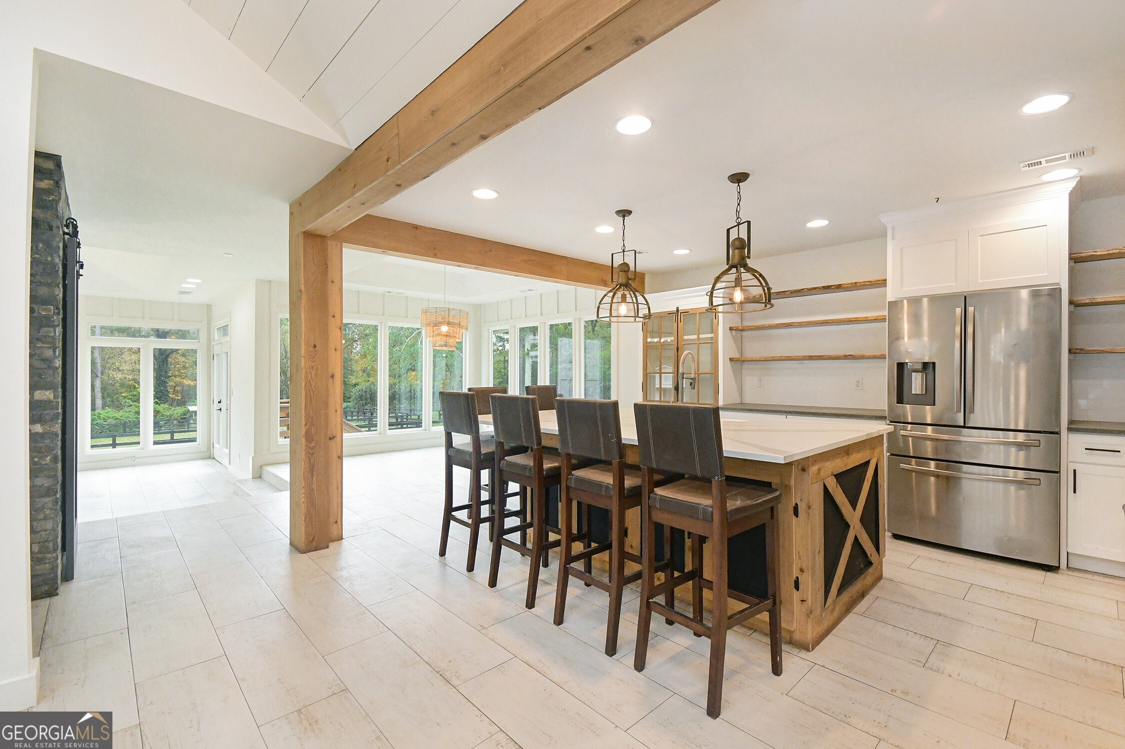 15585 Thompson Road Property Photo 10