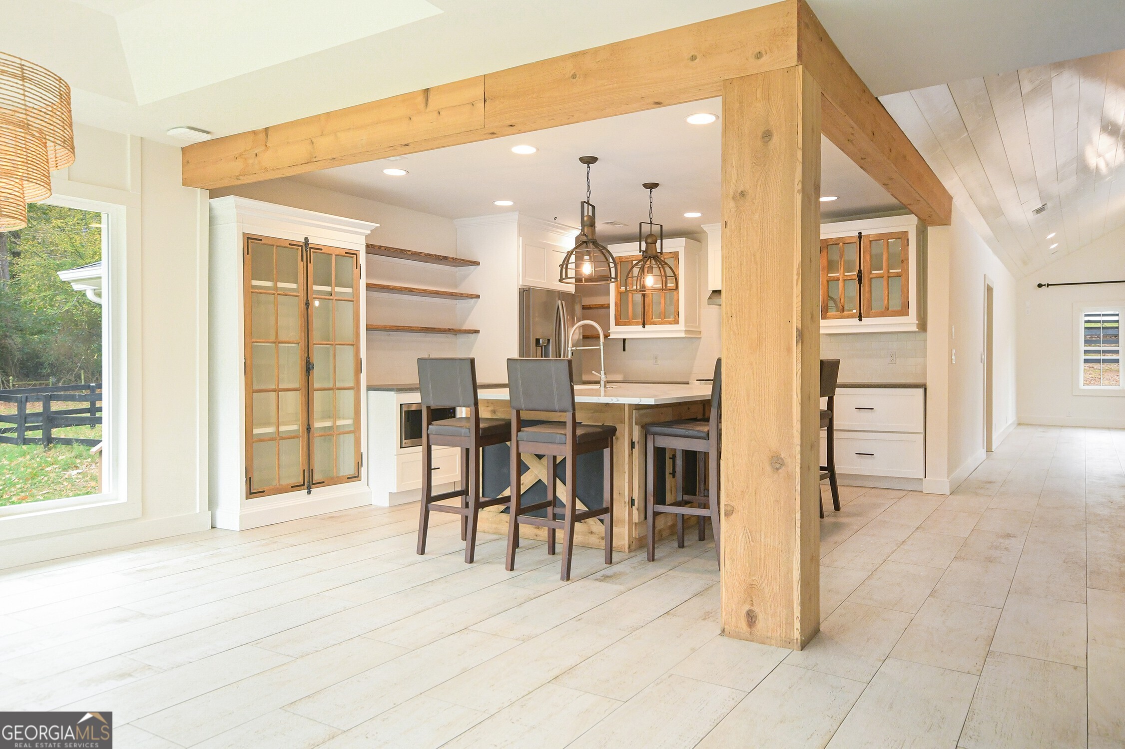 15585 Thompson Road Property Photo 15