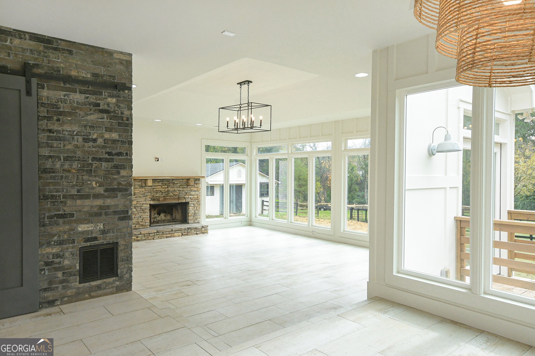 15585 Thompson Road Property Photo 18