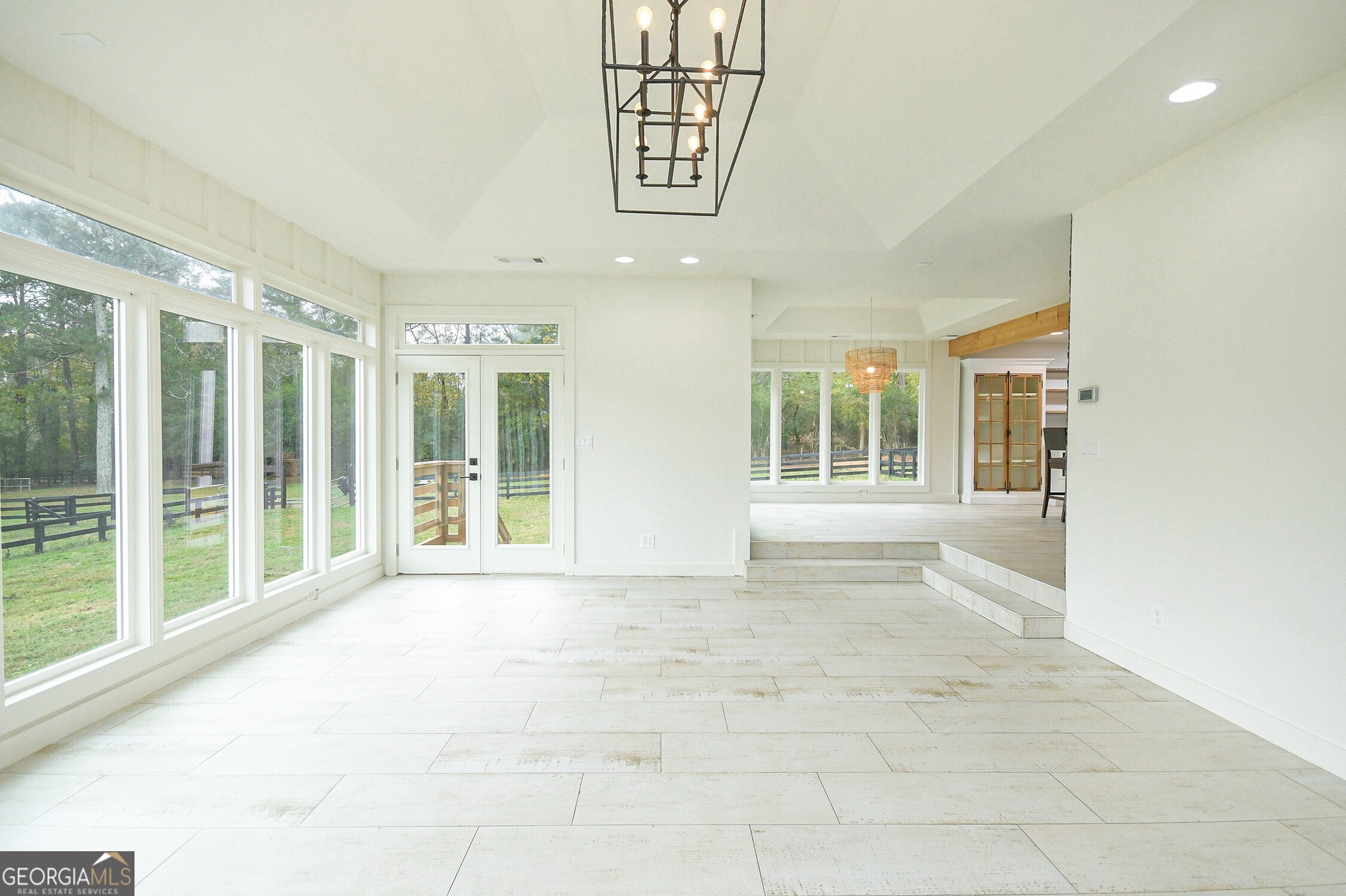 15585 Thompson Road Property Photo 23
