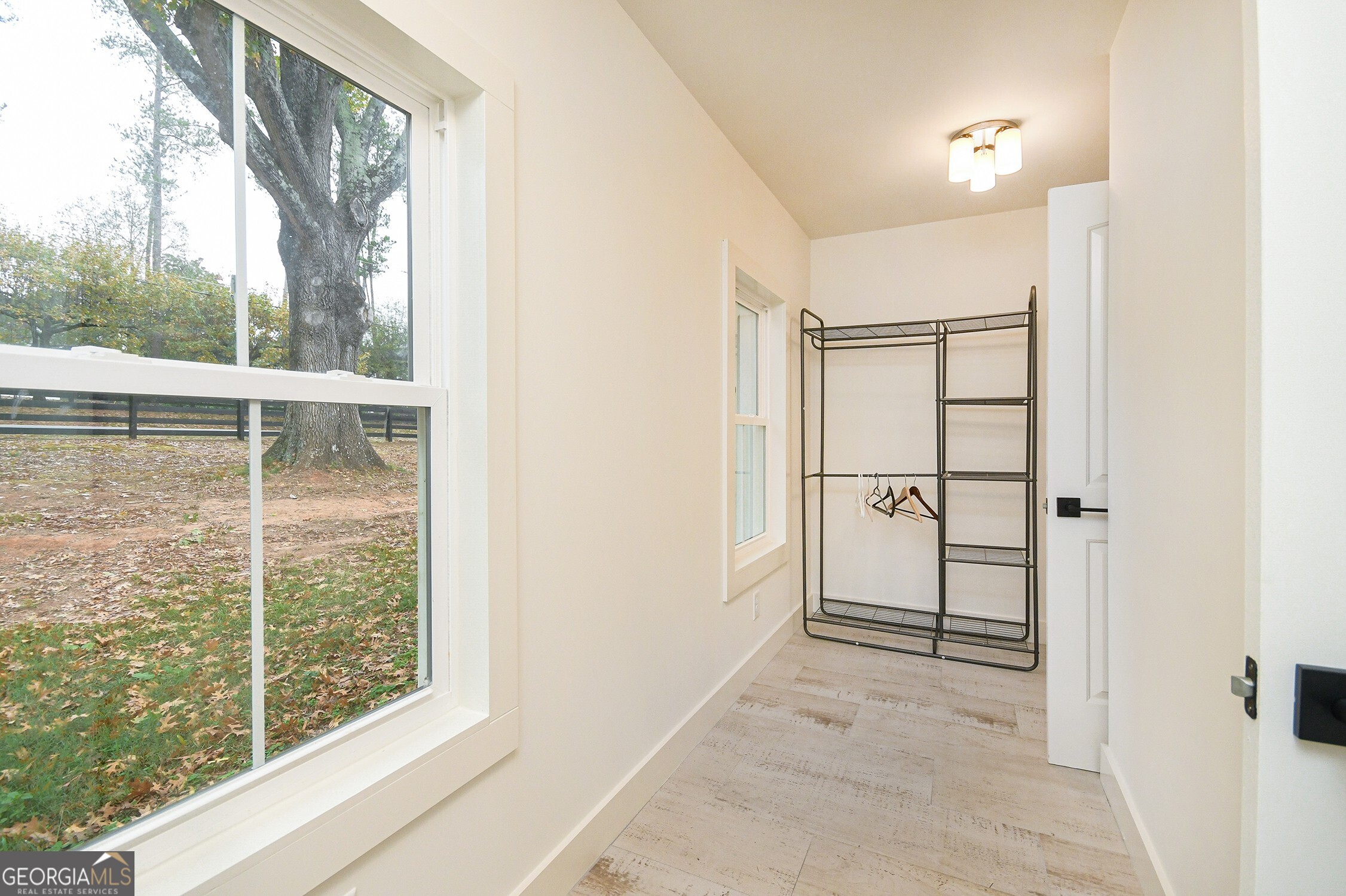 15585 Thompson Road Property Photo 33