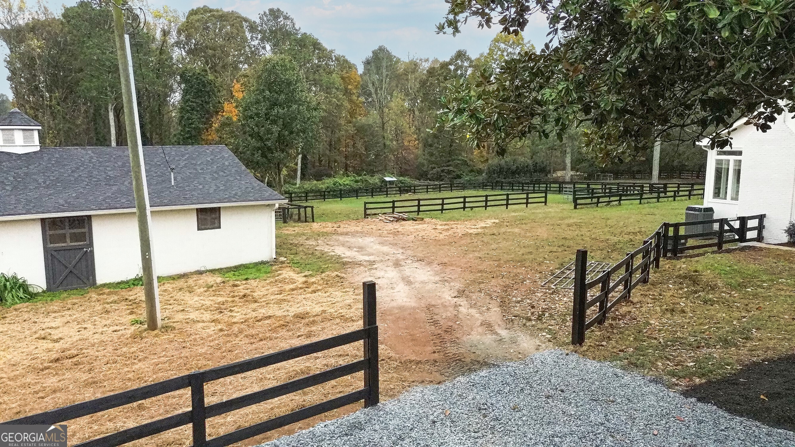 15585 Thompson Road Property Photo 40