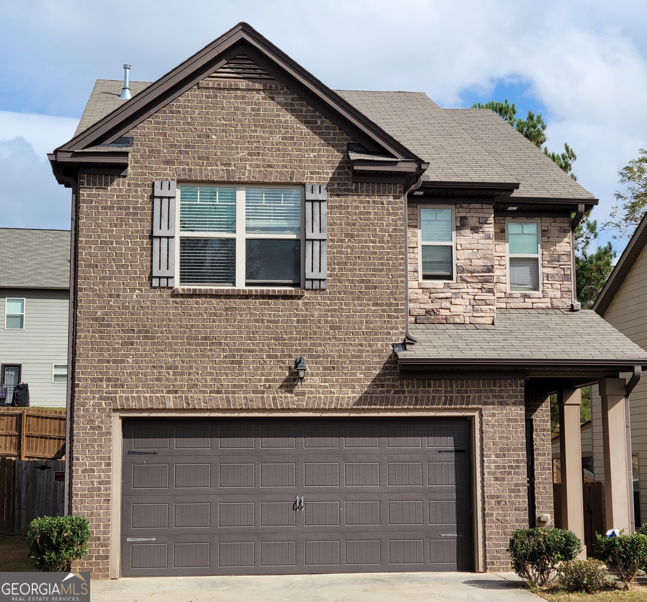 5748 Grande River Road Property Photo 1