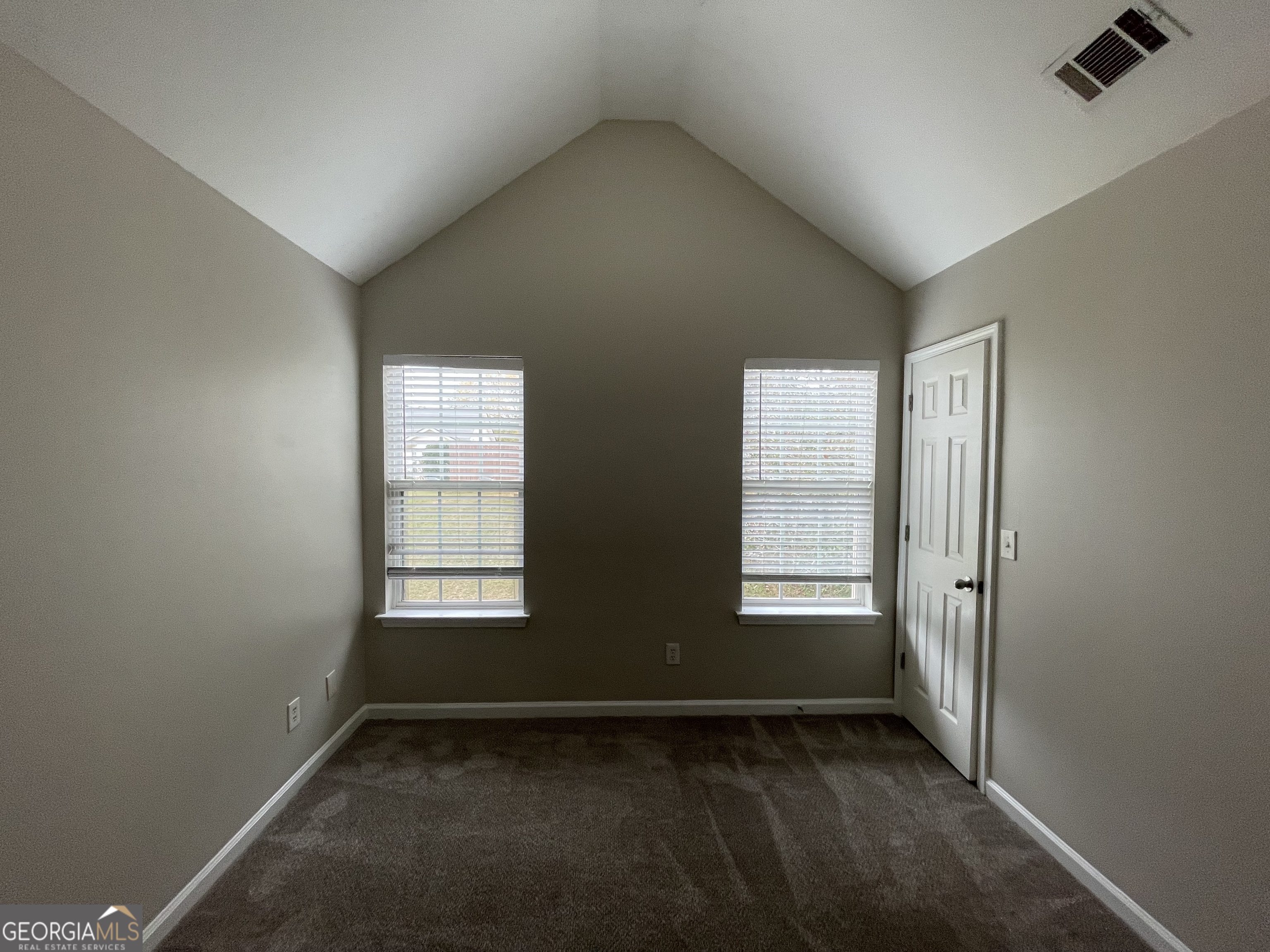 3063 Stonebridge Creek Drive Property Photo 11