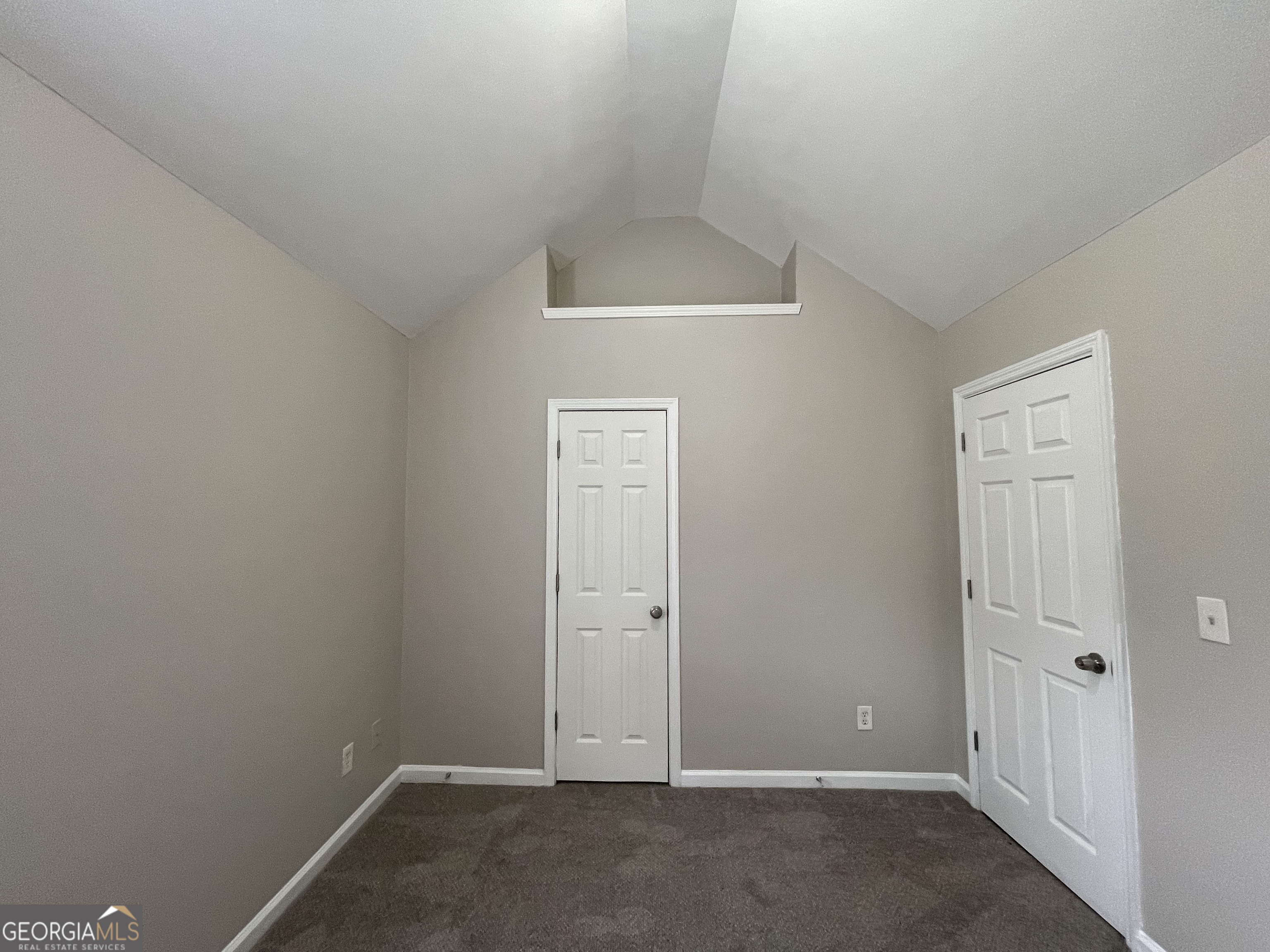 3063 Stonebridge Creek Drive Property Photo 12