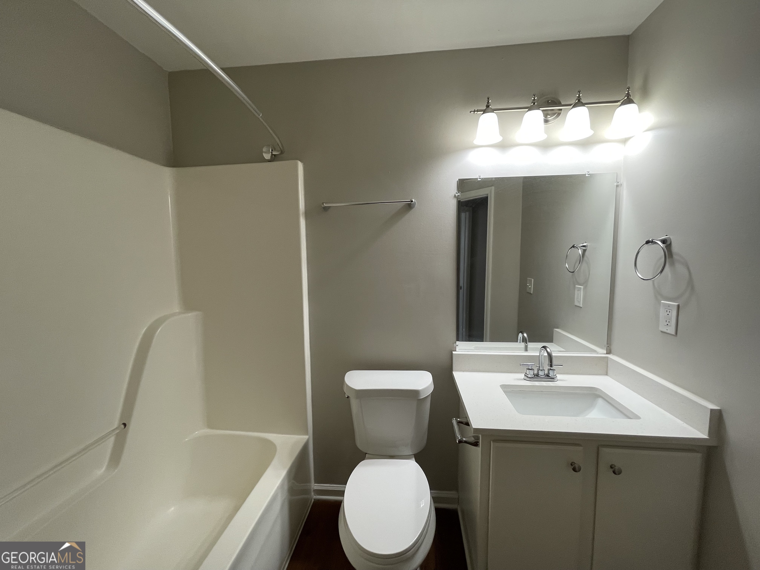 3063 Stonebridge Creek Drive Property Photo 13