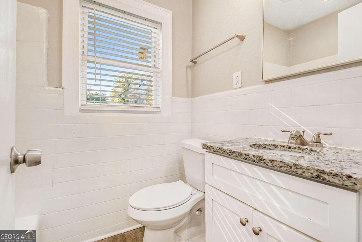 2648 Santa Monica Drive Nw Property Photo 6