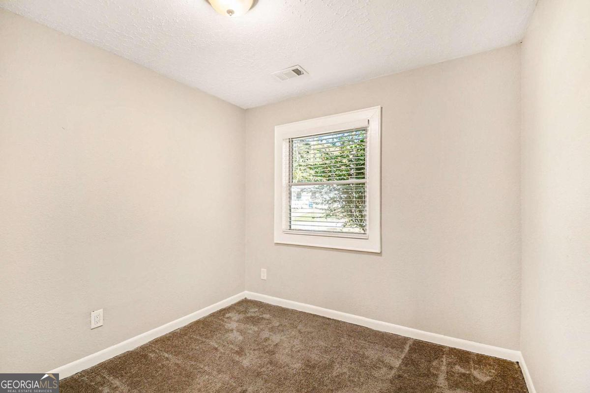 2648 Santa Monica Drive Nw Property Photo 13