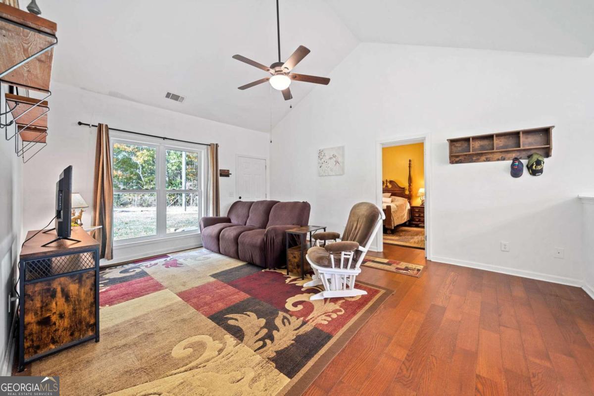 46 Valley View Drive Nw Property Photo 6