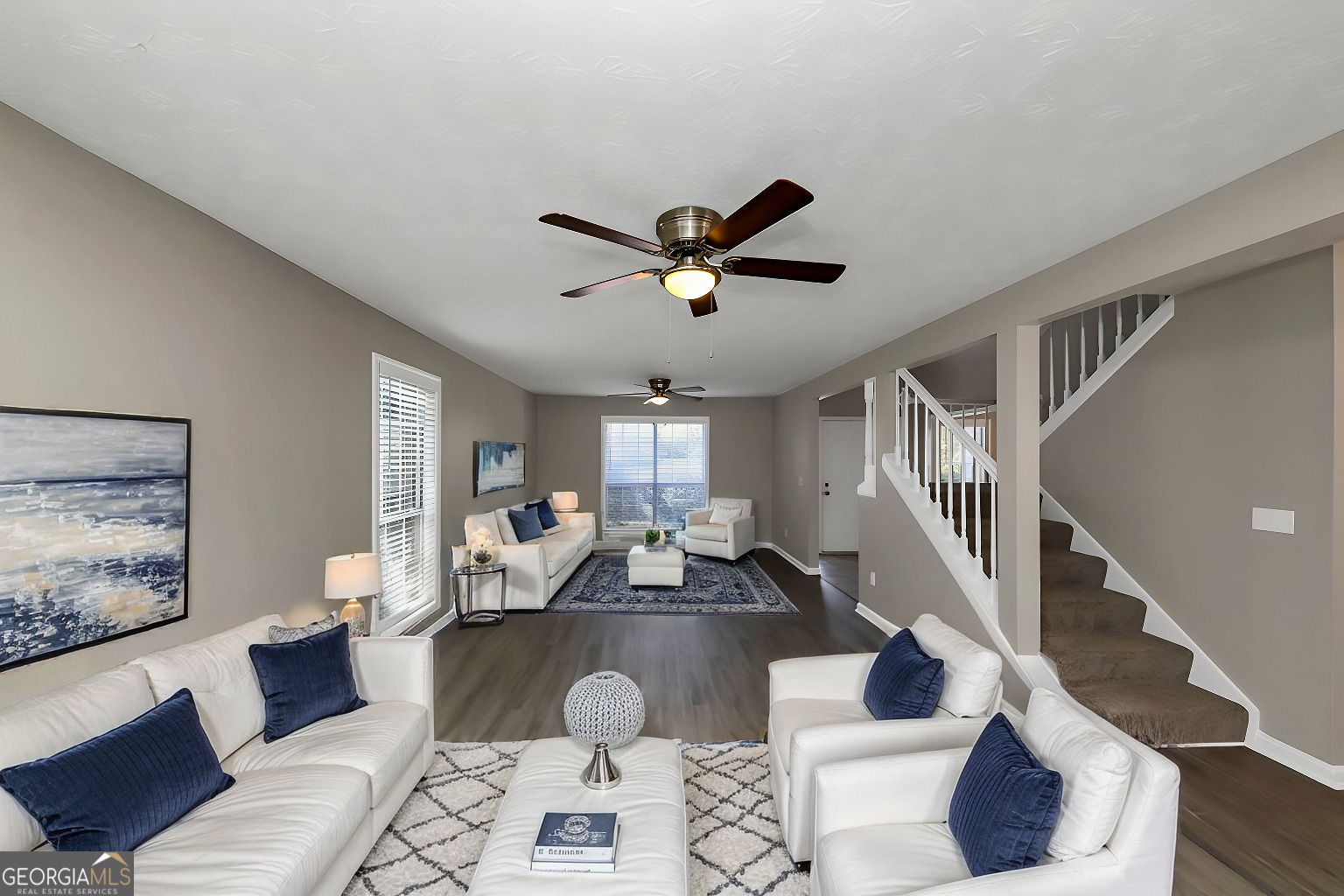 214 Kensington Trace Property Photo 5