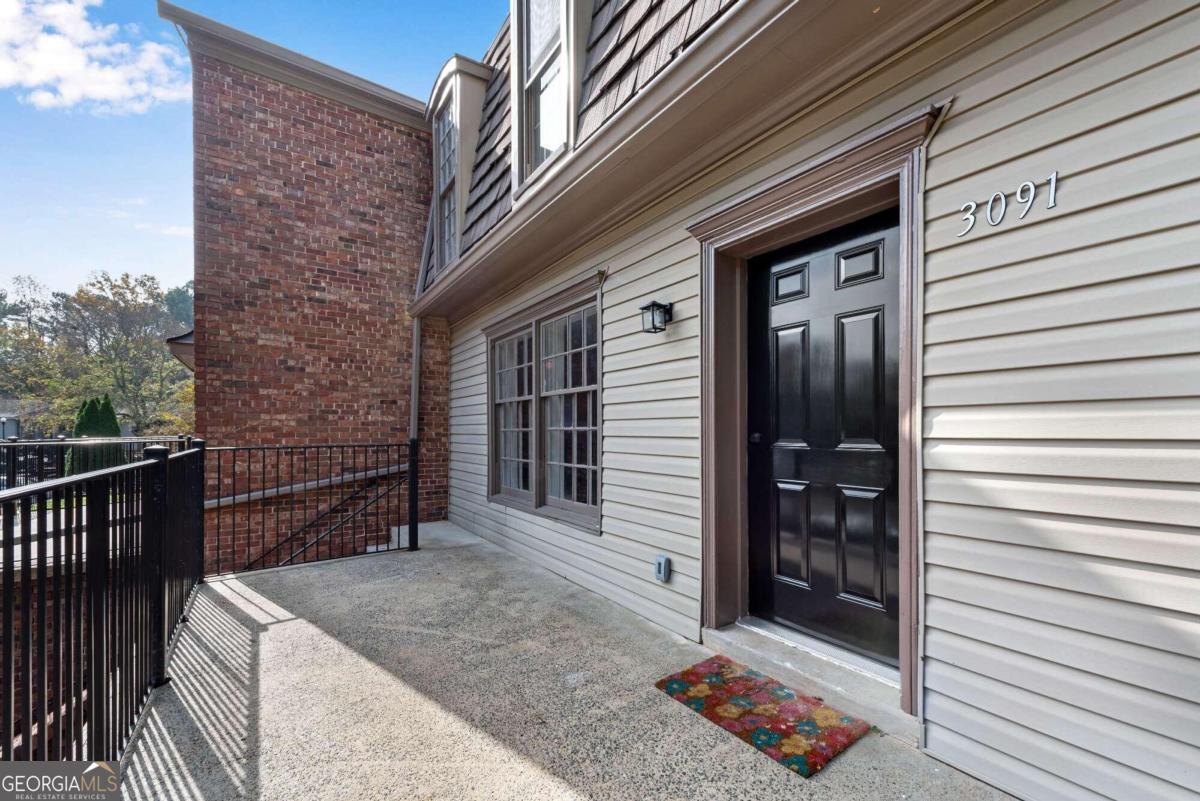 3091 Colonial Way # J3 Property Photo 3