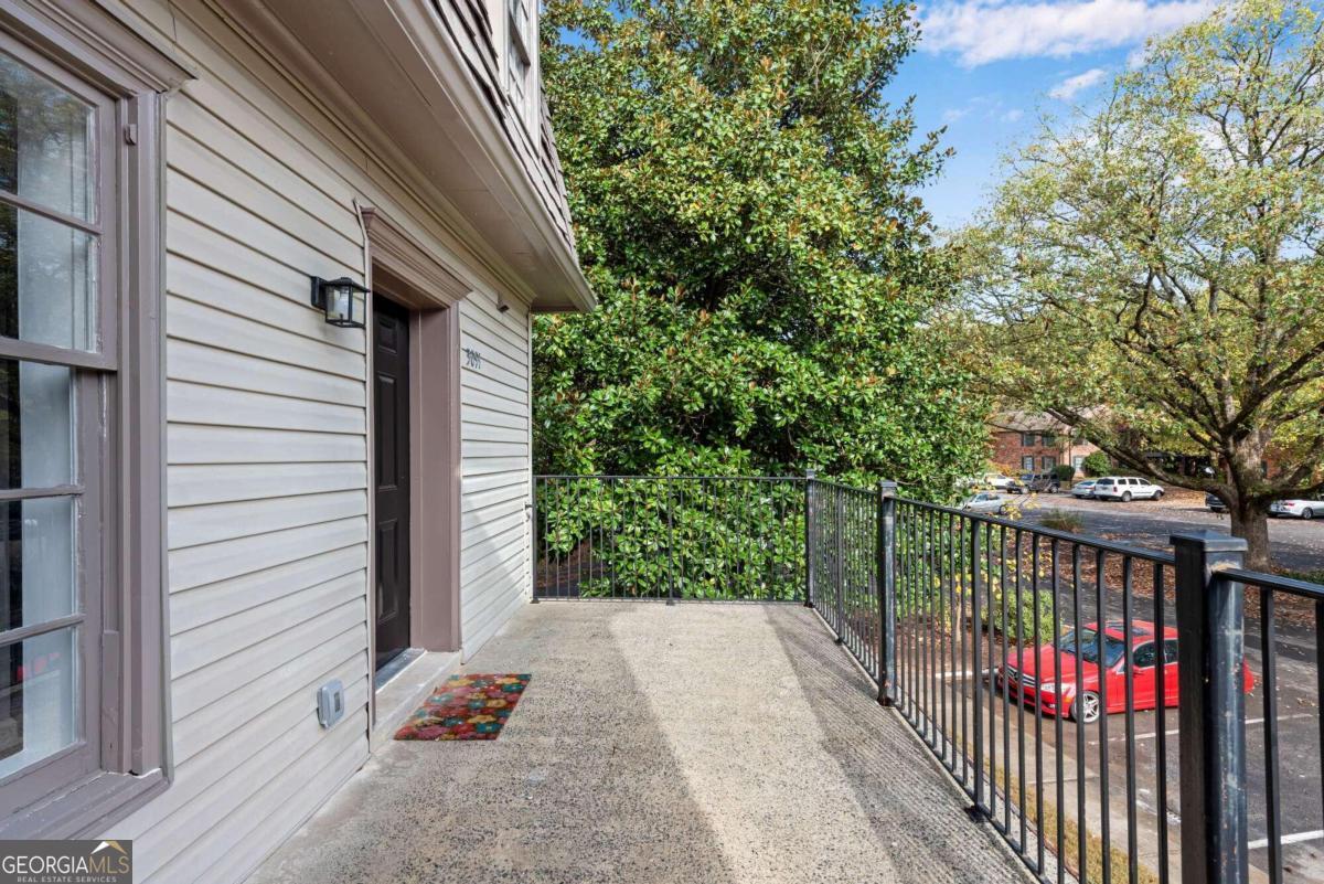 3091 Colonial Way # J3 Property Photo 4