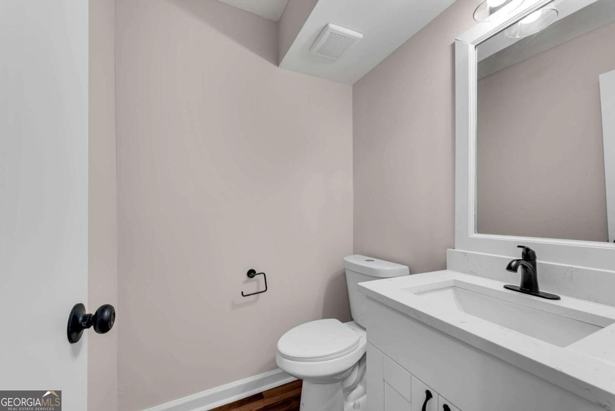 3091 Colonial Way # J3 Property Photo 17
