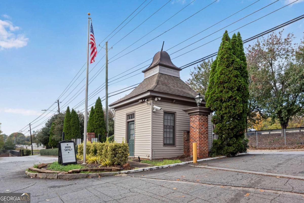 3091 Colonial Way # J3 Property Photo 37