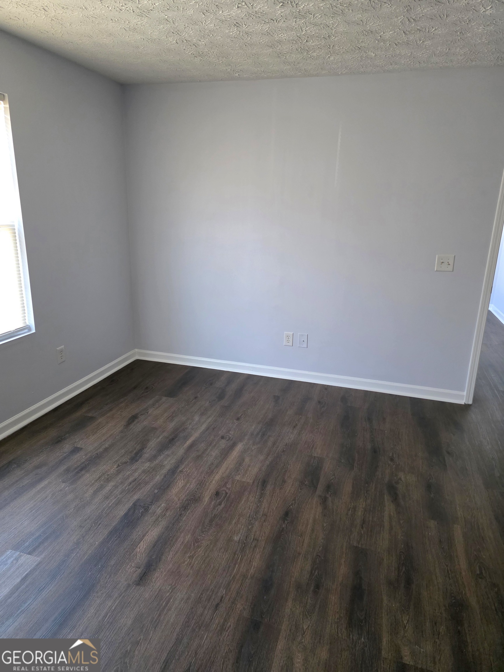 12101 Fairington Ridge Circle Property Photo 3