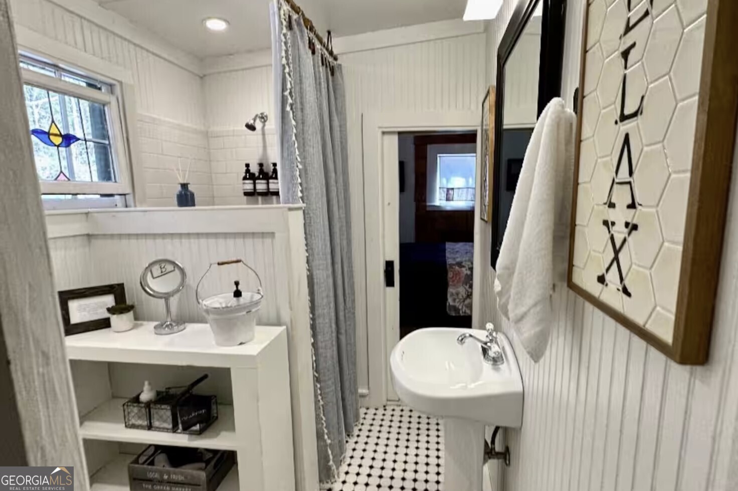38 Atlanta Lane Property Photo 16