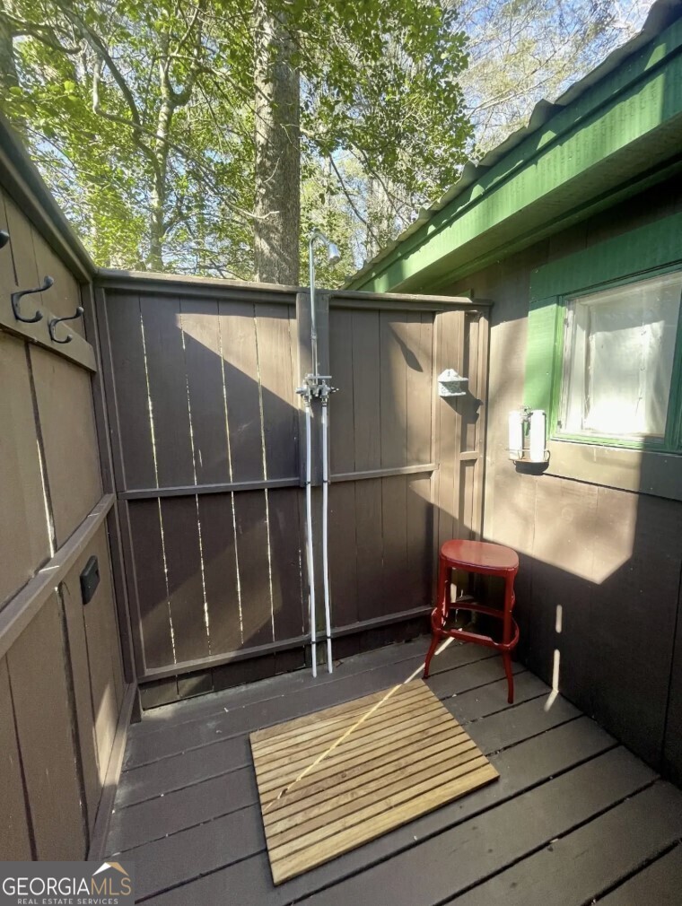38 Atlanta Lane Property Photo 26
