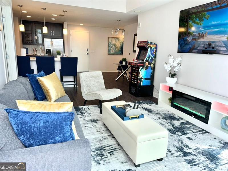 3382 Peachtree Road Ne # S08 Property Photo 17