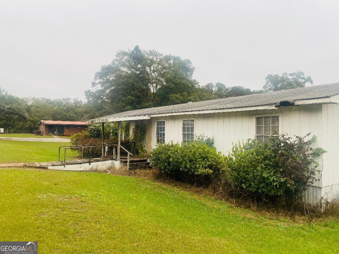 614 Alston Street Property Photo 4