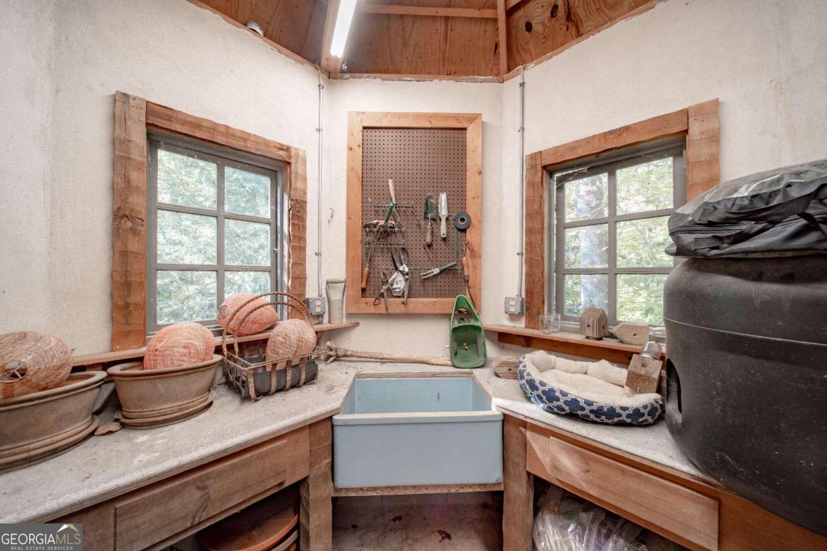1955 Alec Mountain Road Property Photo 69
