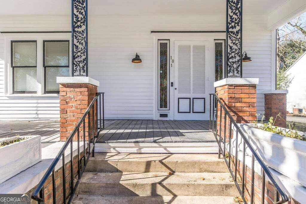 181 Cleveland Avenue Property Photo 8