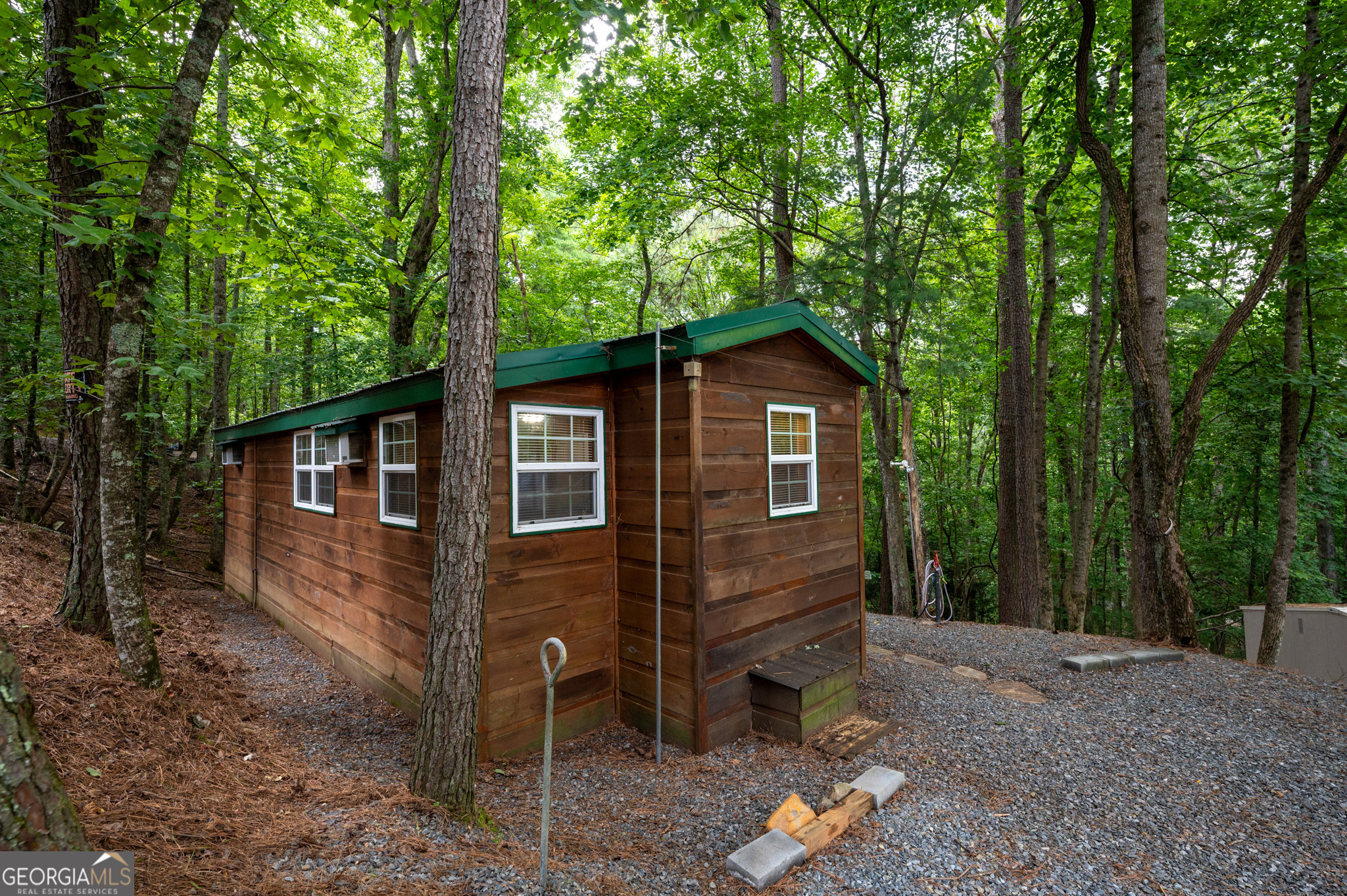 152 33rd Street Property Photo 1