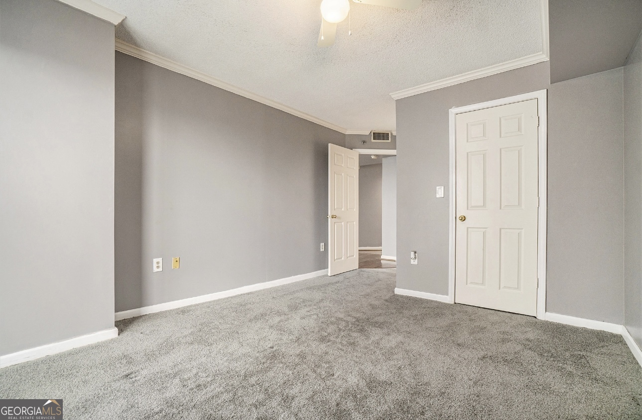 795 Hammond Drive # 2012 Property Photo 11