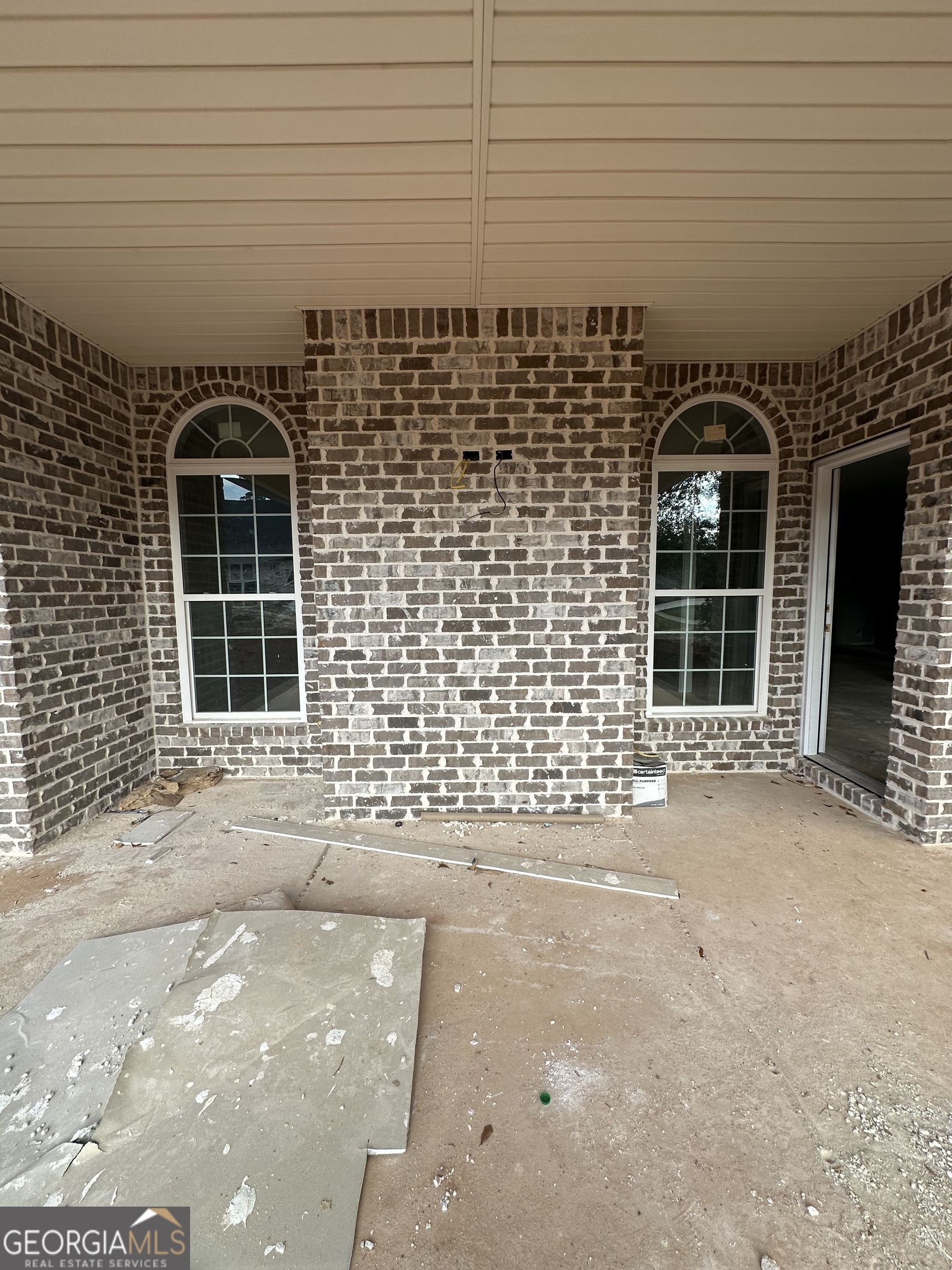 101 Misty Pond Court Property Photo 8
