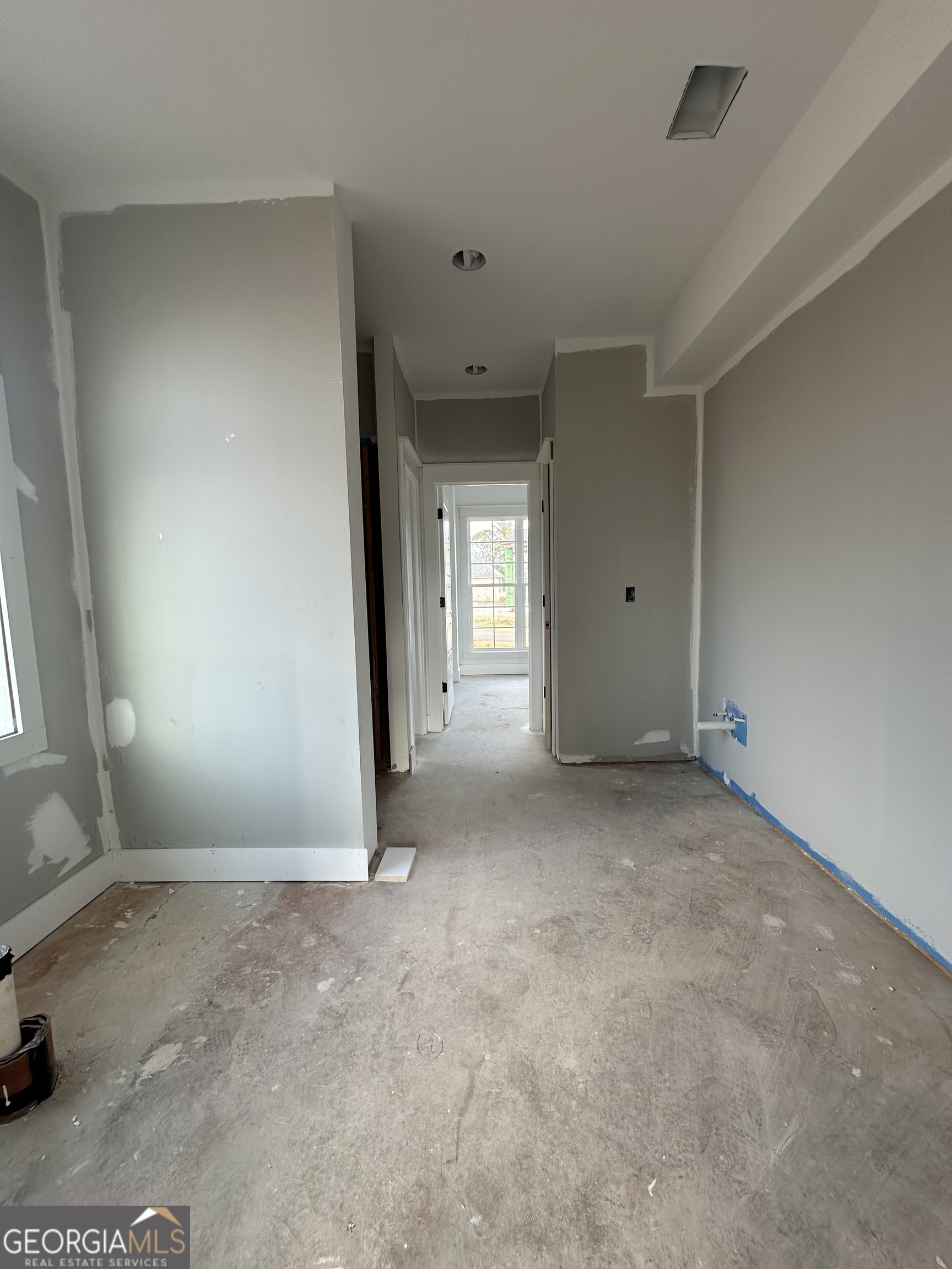 101 Misty Pond Court Property Photo 12