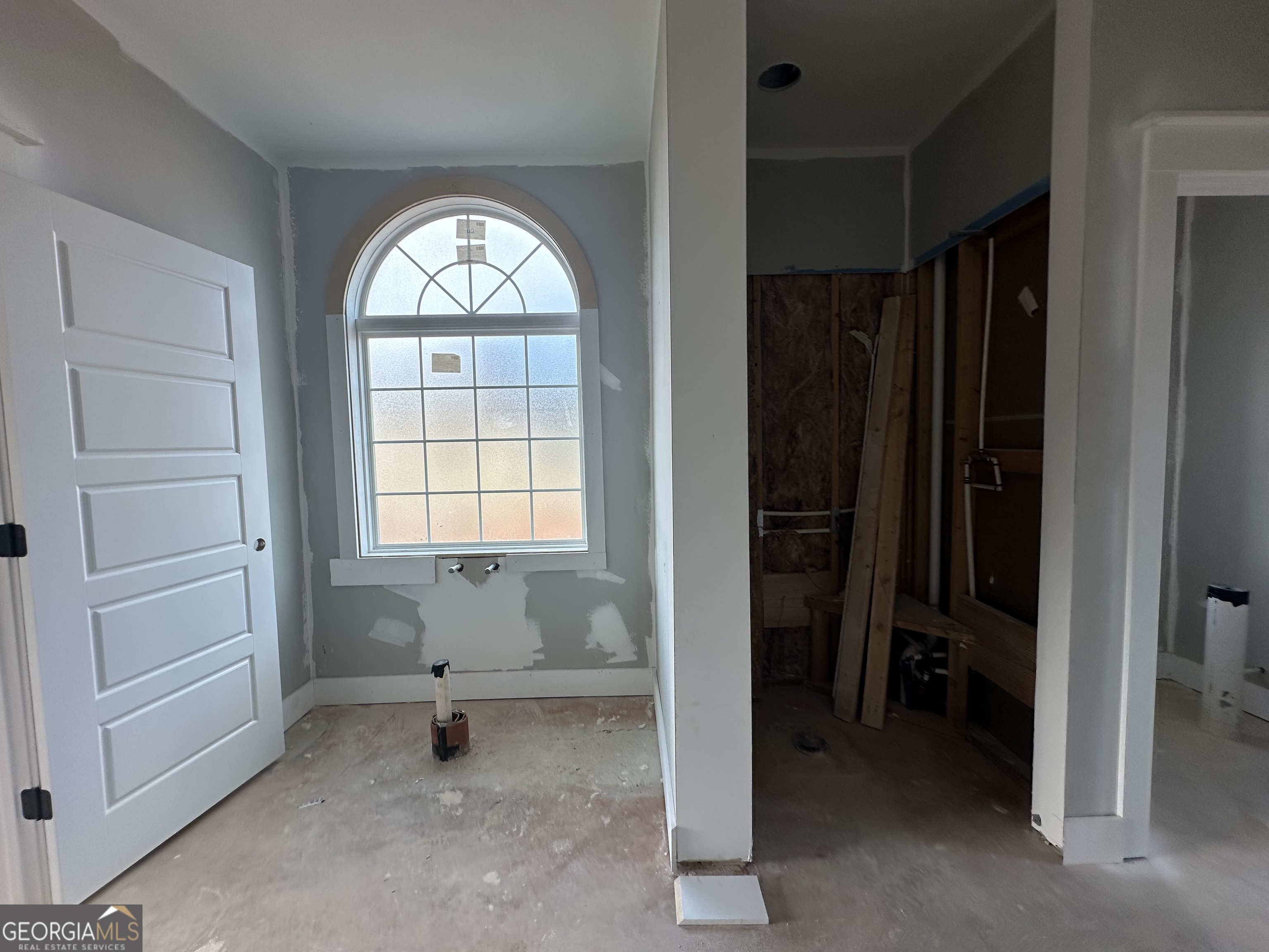 101 Misty Pond Court Property Photo 13