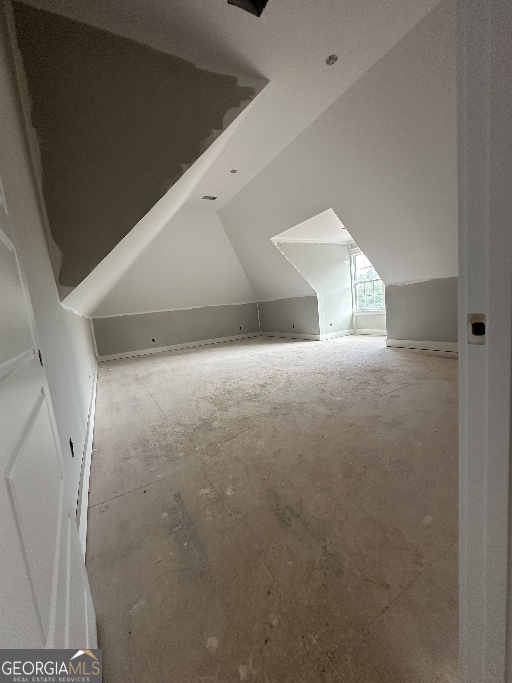 101 Misty Pond Court Property Photo 15