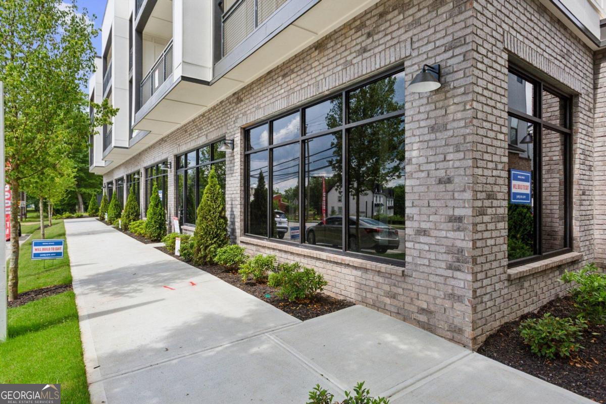 2030 Main Street Nw # R113 Property Photo 2