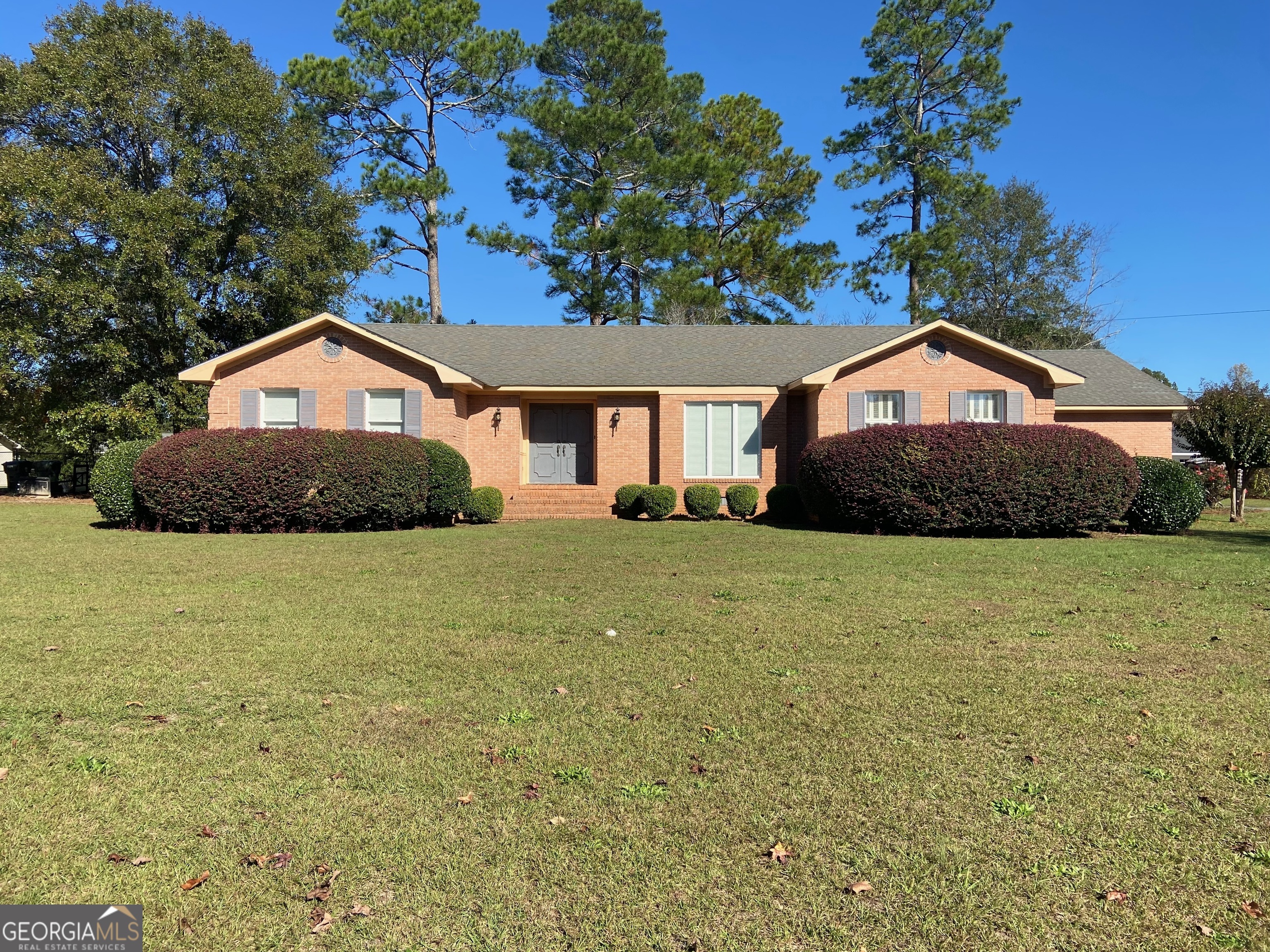 220 Beverly Road Property Photo 1