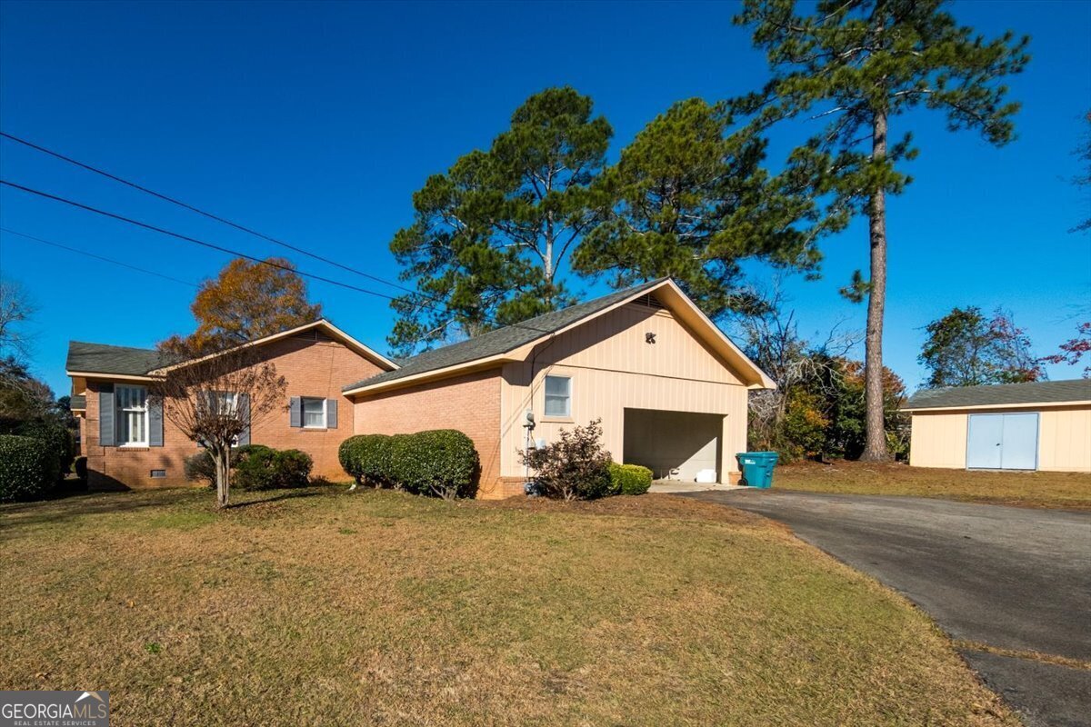 220 Beverly Road Property Photo 7